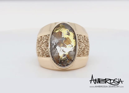 Gold Quartz Nugget Gents Ring