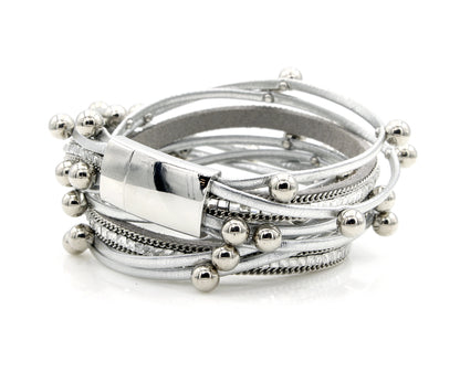 Pulsera de plata con cuentas y doble vuelta