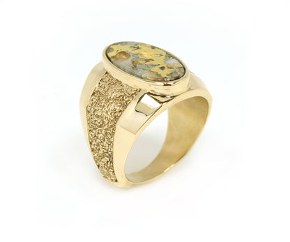Gold Quartz Nugget Gents Ring
