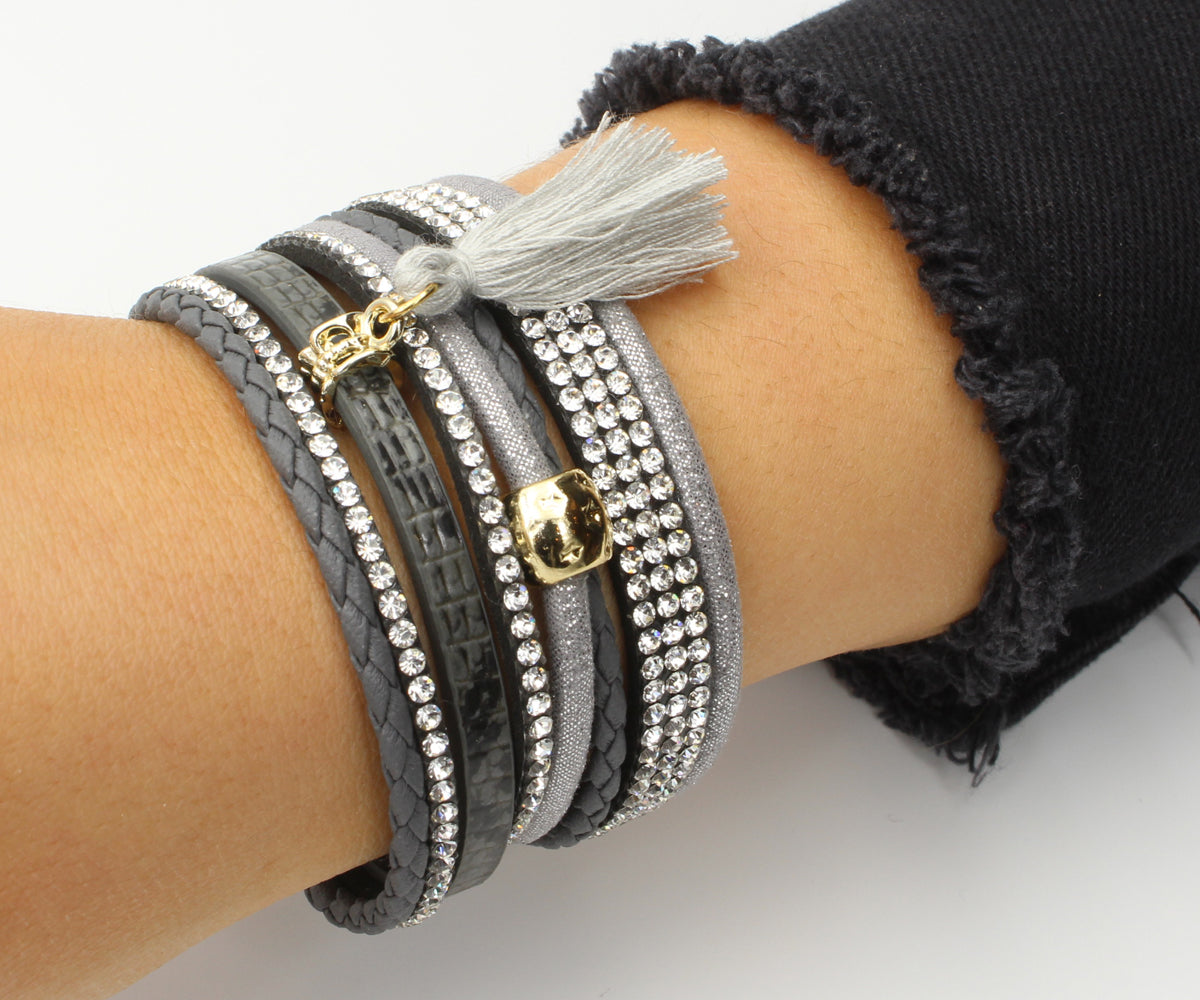Pulsera de cuero gris con borlas de diamantes de imitación