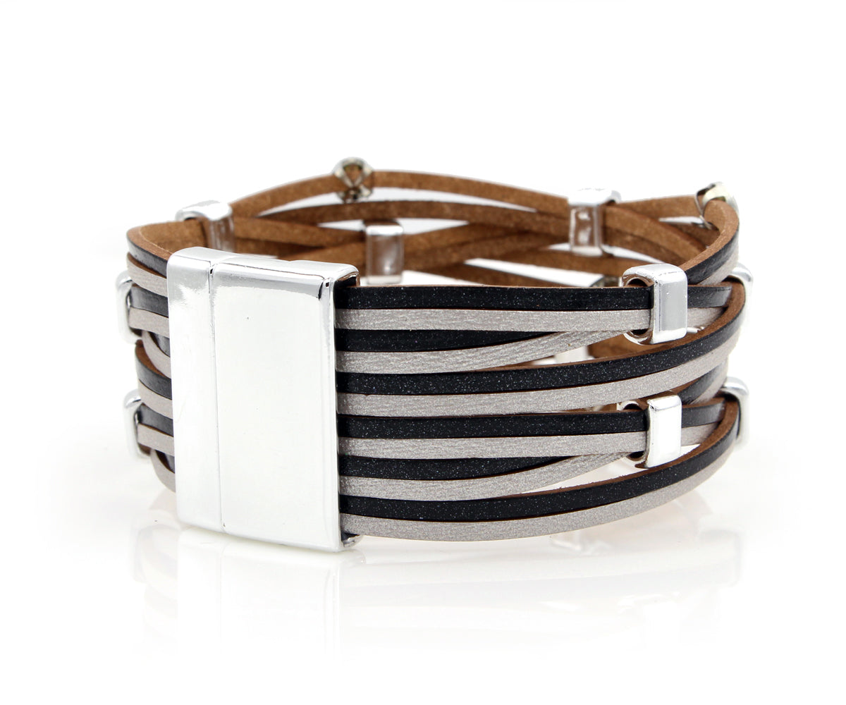 Pulsera de cuero con diamantes de imitación de plata y metal negro