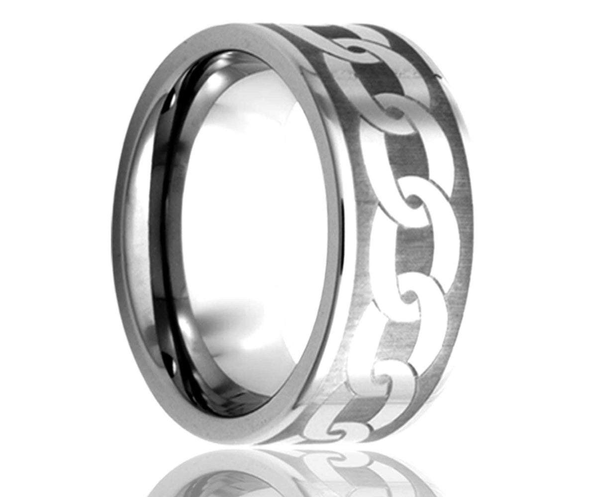 Anillo de cadena plana de titanio grabado con láser