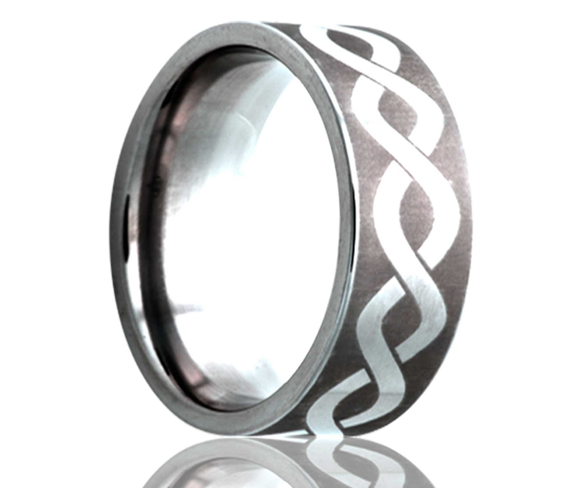 Anillo infinito plano de titanio grabado con láser