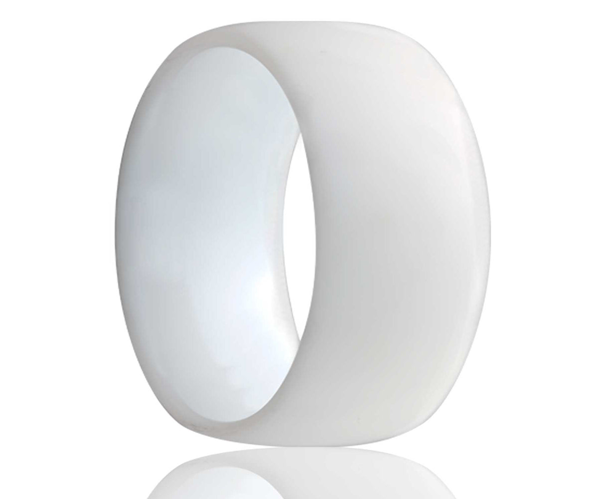 Anillo de cerámica pulida con chorro de arena blanca